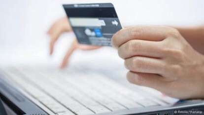 Шахрайство з банківськими картками