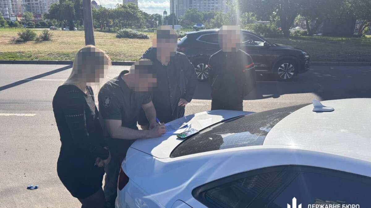 Ексінспекторка поліції «чистила» базу даних ухилянтів