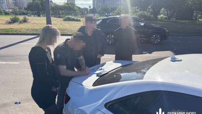 Ексінспекторка поліції «чистила» базу даних ухилянтів