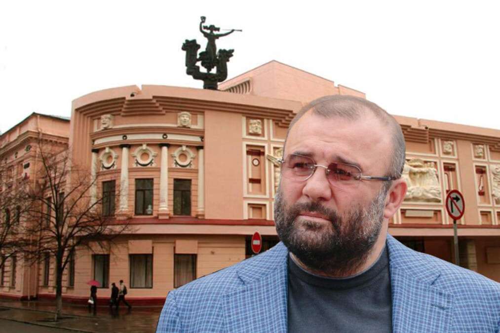 Наріка поздоровили з днем народження