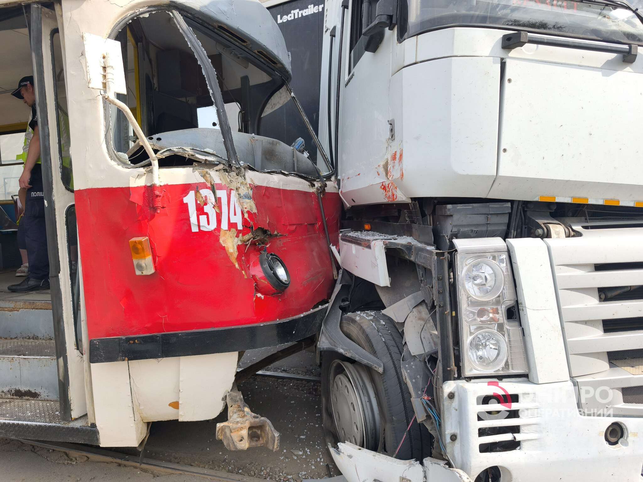 ДТП на Зимних Походов 17 июня