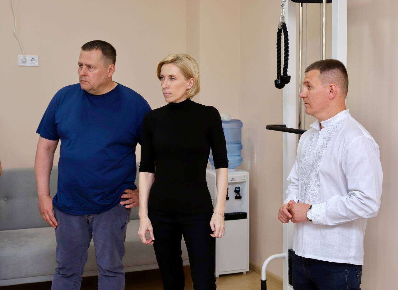 «ЯМариуполь.Жилье»: еще 30 семей получили ключи от новых квартир