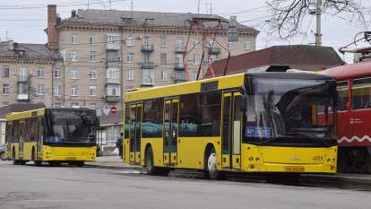 Трамваи и троллейбусы