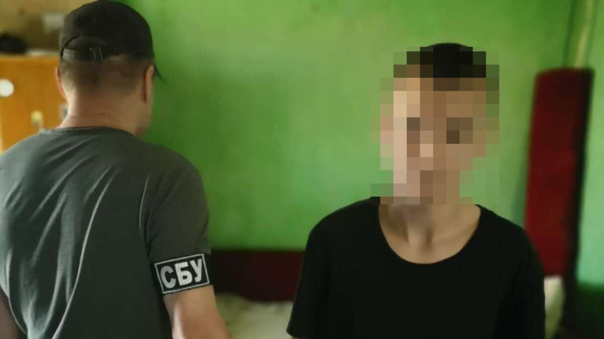 «Замінував» школу за «Telegram Premium»: СБУ викрила підлітка