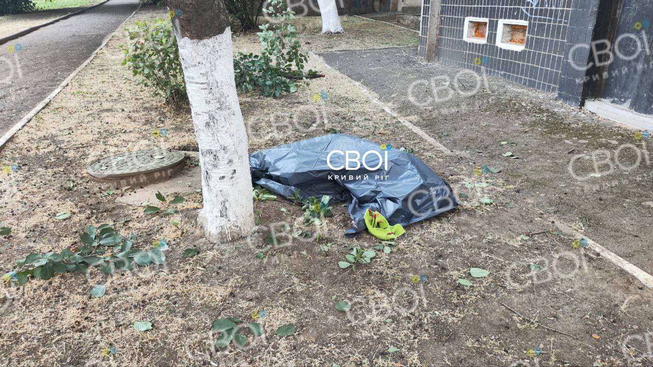 Выпал из окна мужчина на Днепропетровщине