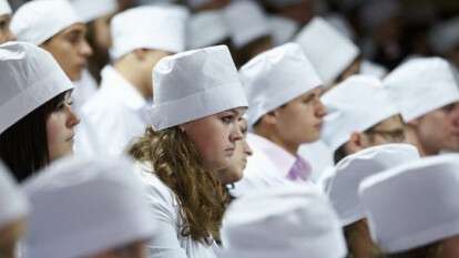 Студенти-медики