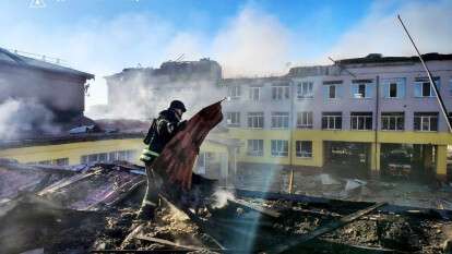 Окупанти знищили ліцей у Васильківці