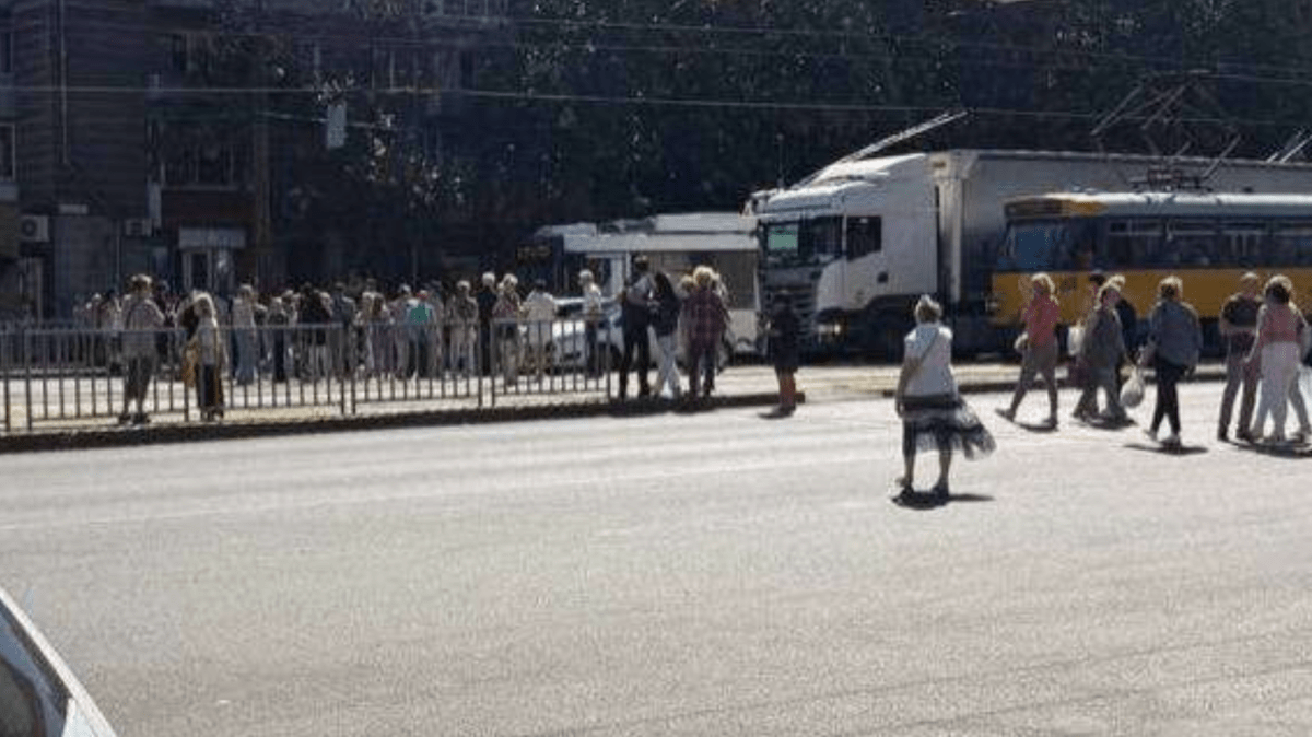 Перекрили Робочу