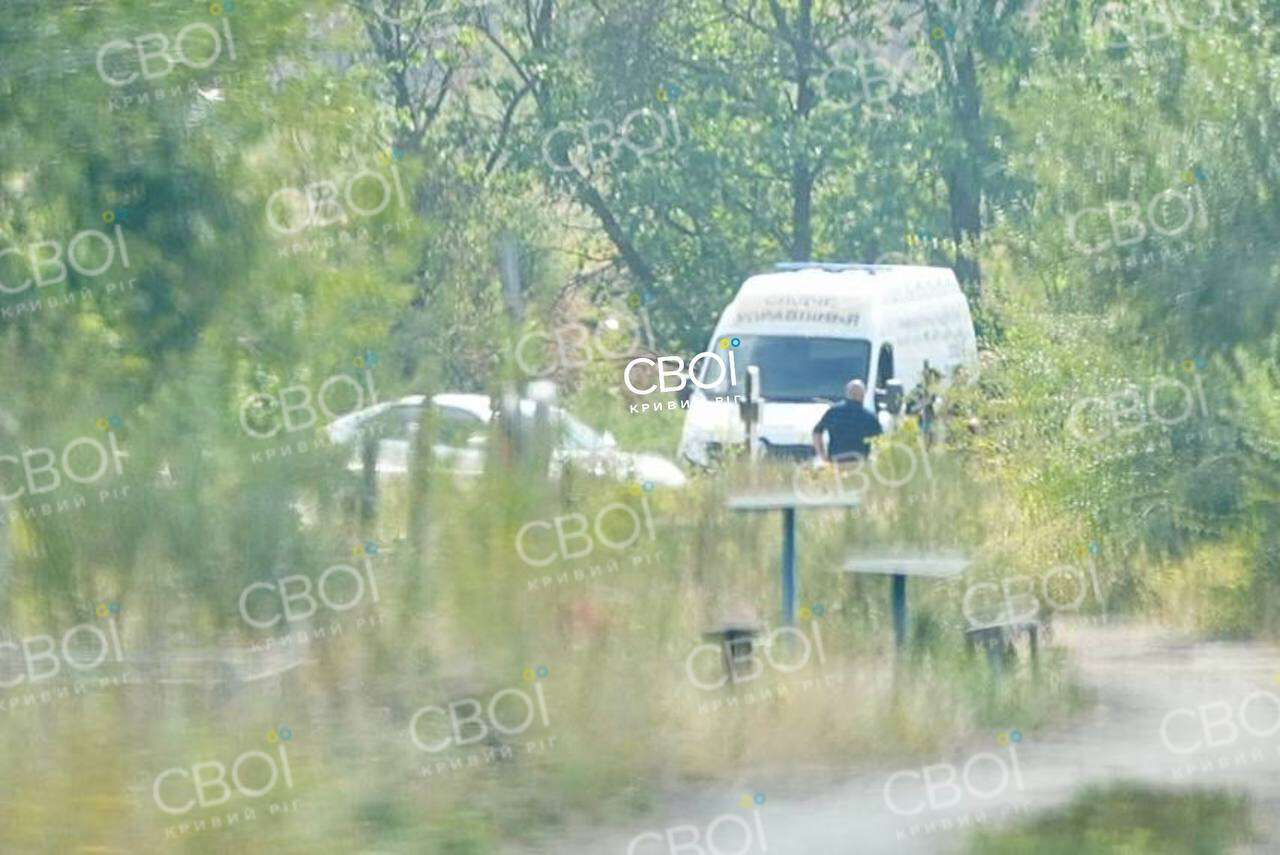 Застреленного правоохранителя обнаружили на Днепропетровщине