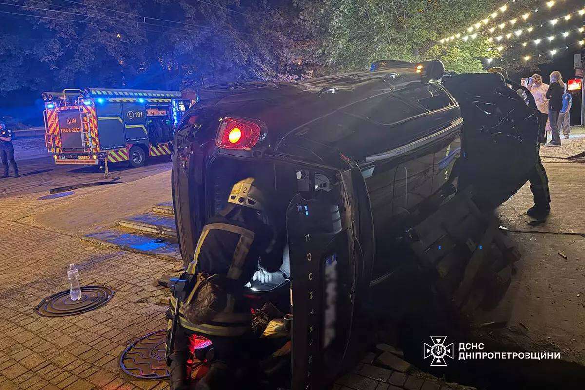 ДТП на Олександра Поля 8 вересня: постраждали підлітки