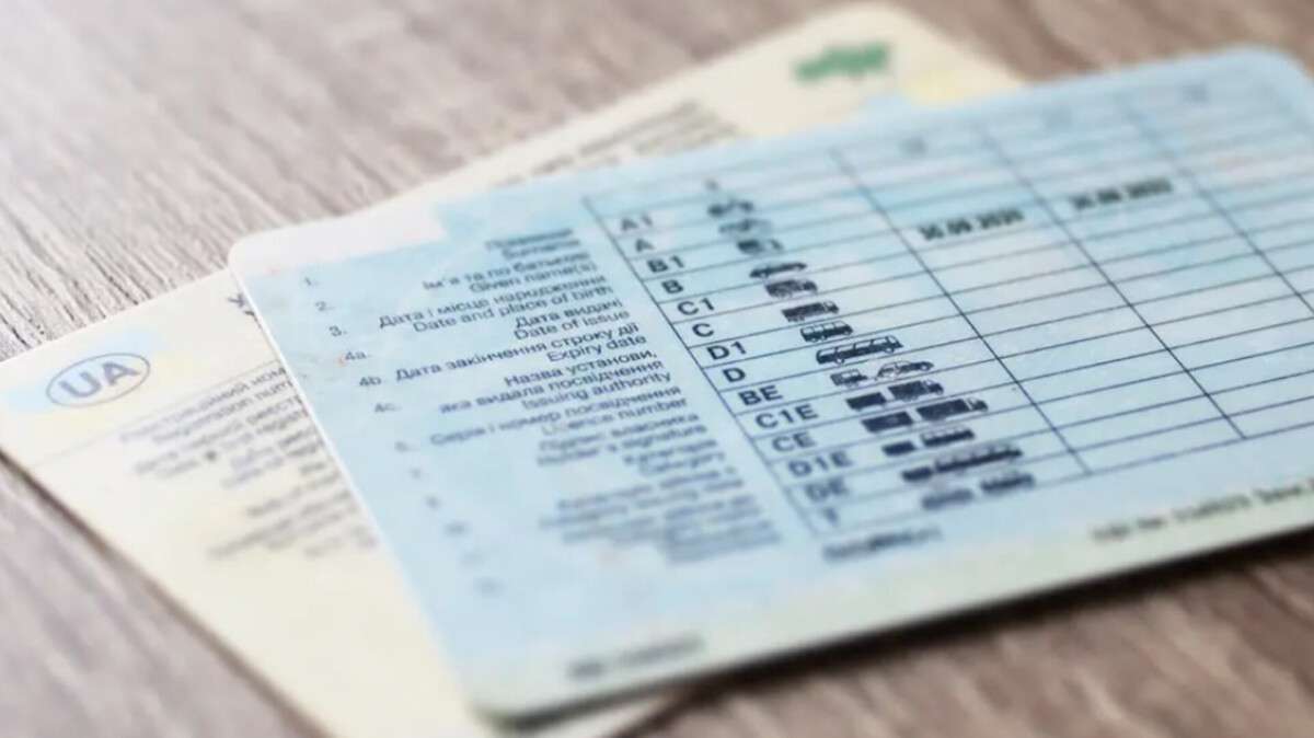 Шахраї масово обманюють водіїв