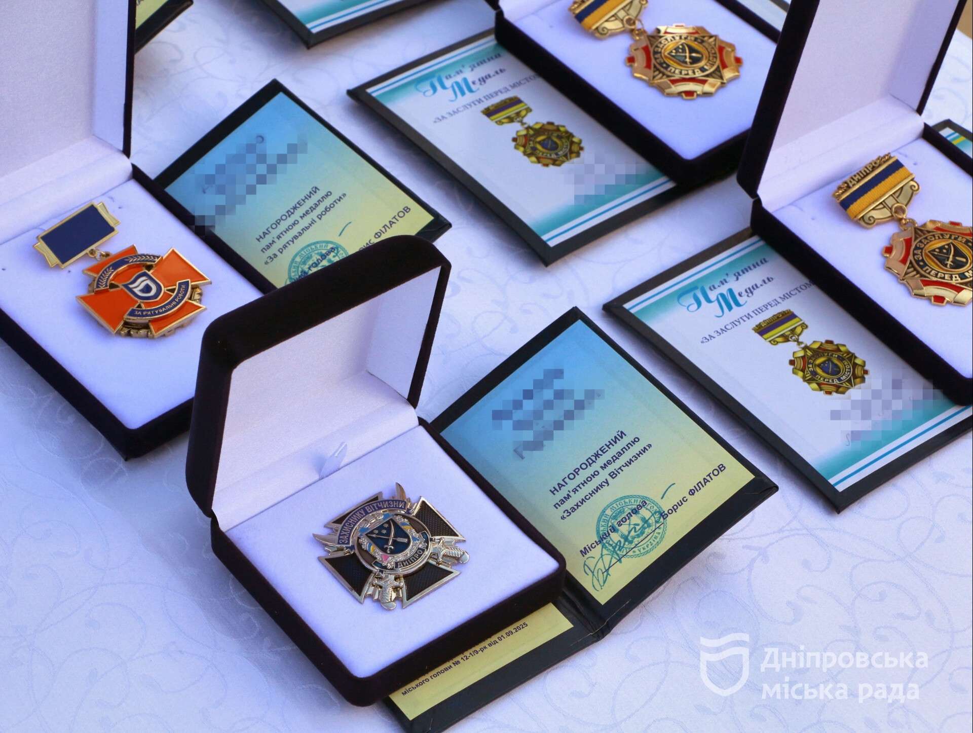 Філатов нагородив дніпрян