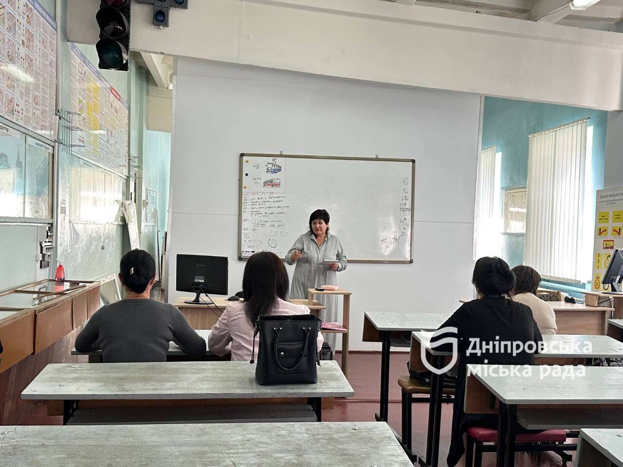 Бесплатное обучение водителей трамваев и машинистов метро