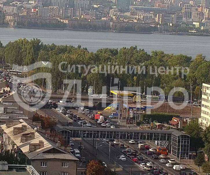 Затор на Слобожанському проспекті 17 вересня 2025