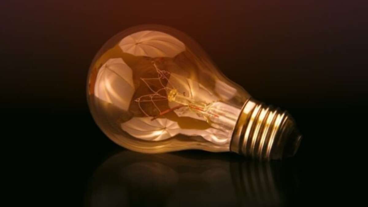 Отключение света в Днепре: график на 22-25 сентября