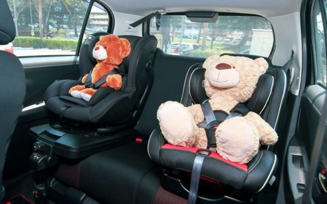 Безопасность детей в авто