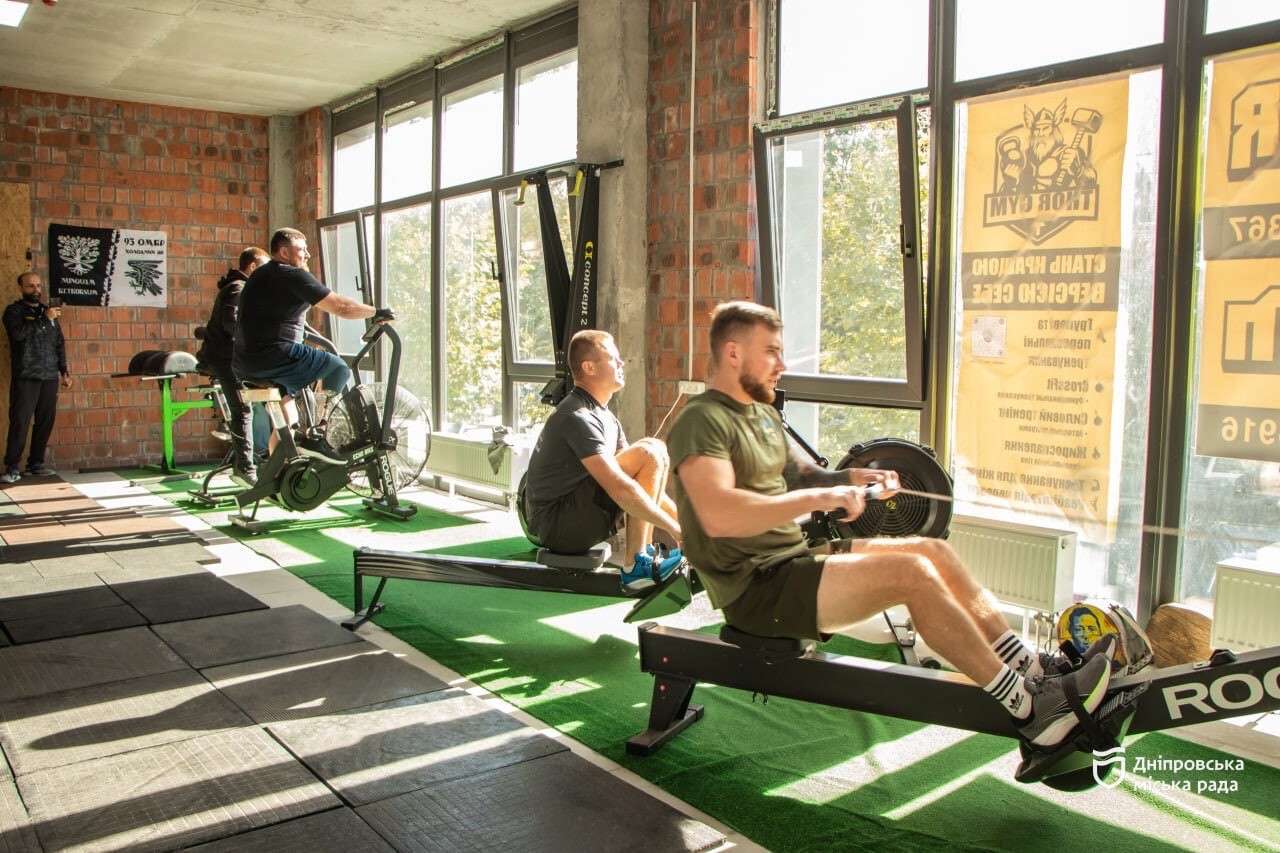 Безкоштовна реабілітація ветеранів у Дніпрі: запрацював новий спортивний простір