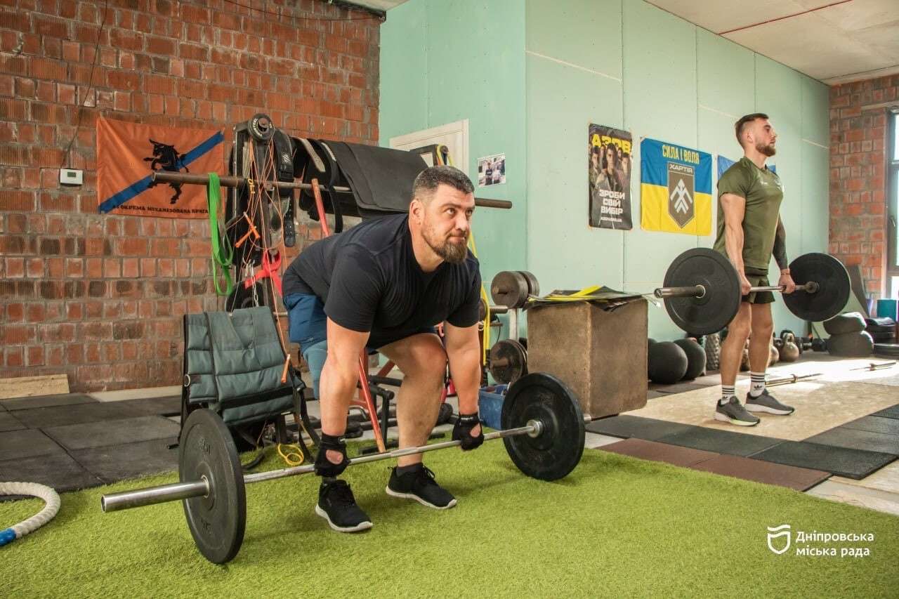 Безкоштовна реабілітація ветеранів у Дніпрі: запрацював новий спортивний простір