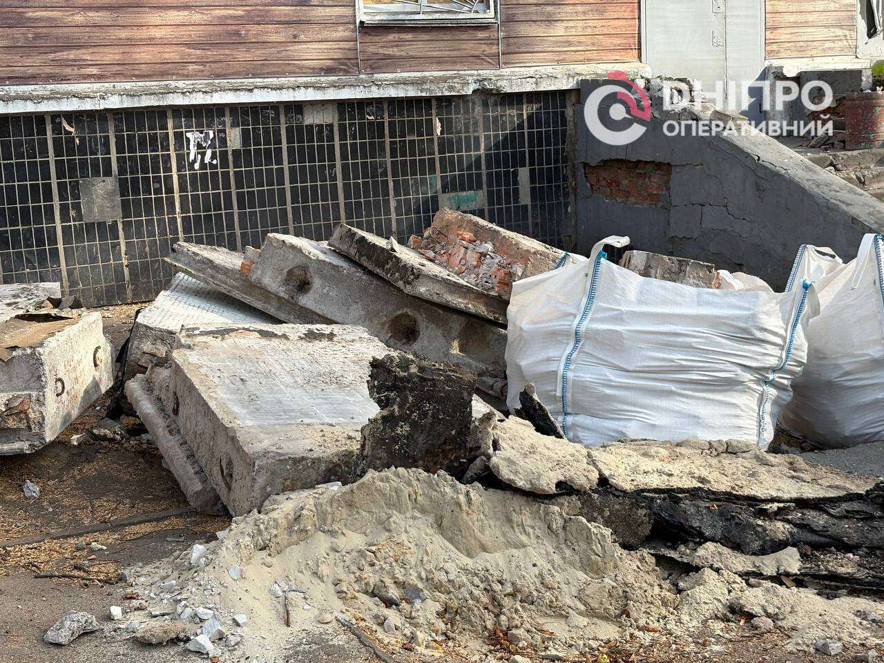 После обстрела 20 сентября будут восстанавливать здание ОСМД «Хмельницкого-38»