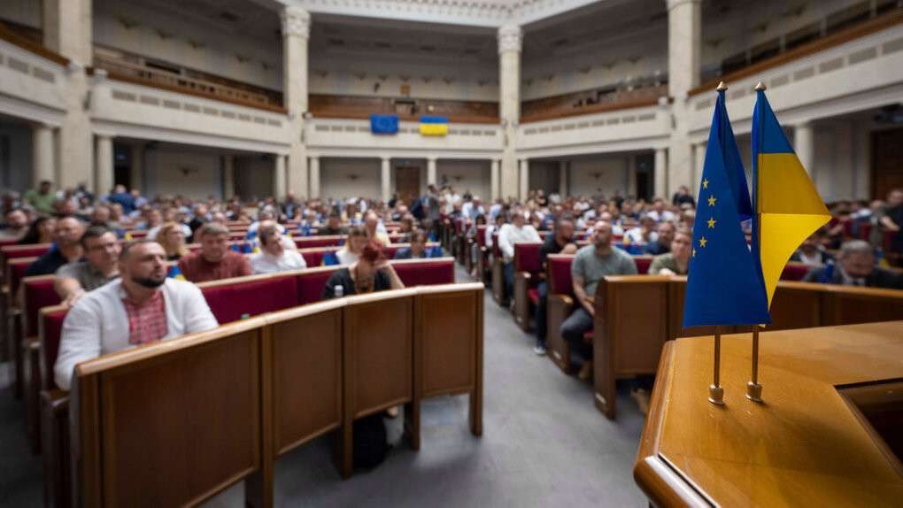 Верховна Рада ухвалила низку важливих рішень для ЗСУ та критичної інфраструктури
9 жовтня 2025 року Верховна Рада України провела пленарне засідання, на якому ухвалила кілька законопроєктів, що стосуються розвитку оборонного потенціалу,…