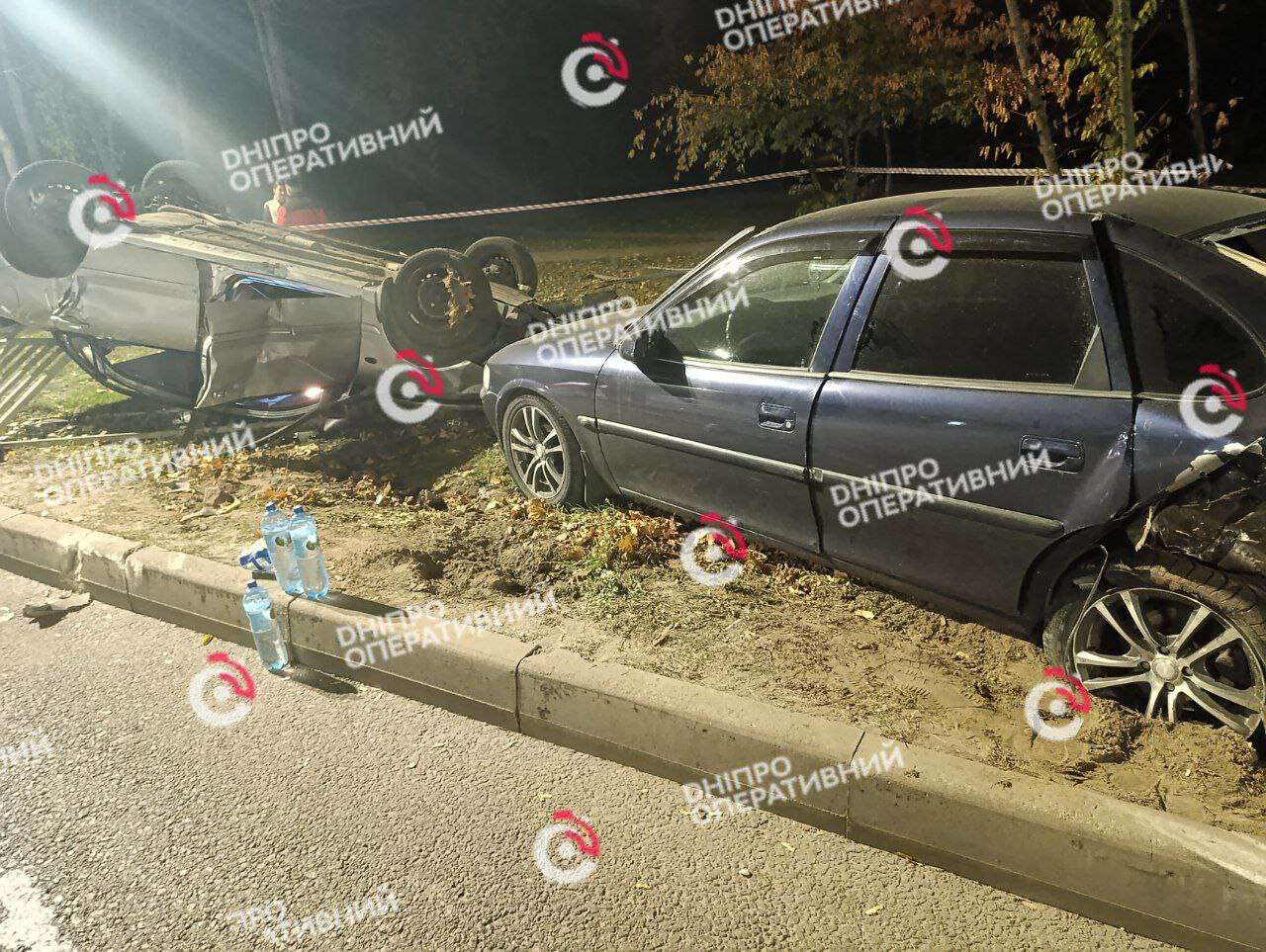 ДТП на Набережной Заводской 13 октября: Mitsubishi перевернулся на крышу, есть пострадавшие