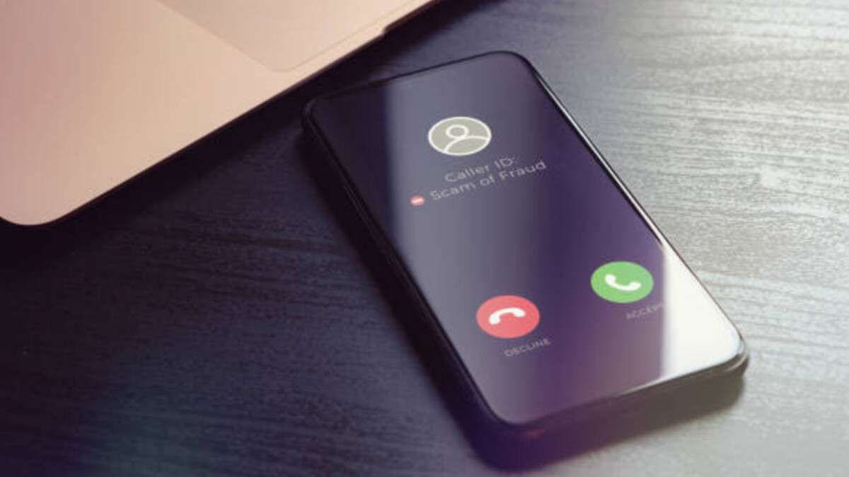 Спам-номери блокуватимуть: куди повідомити про рекламні дзвінки