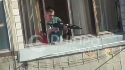 "Стріляв з вікна багатоповерхівки": що відомо про інцидент на проспекті Героїв