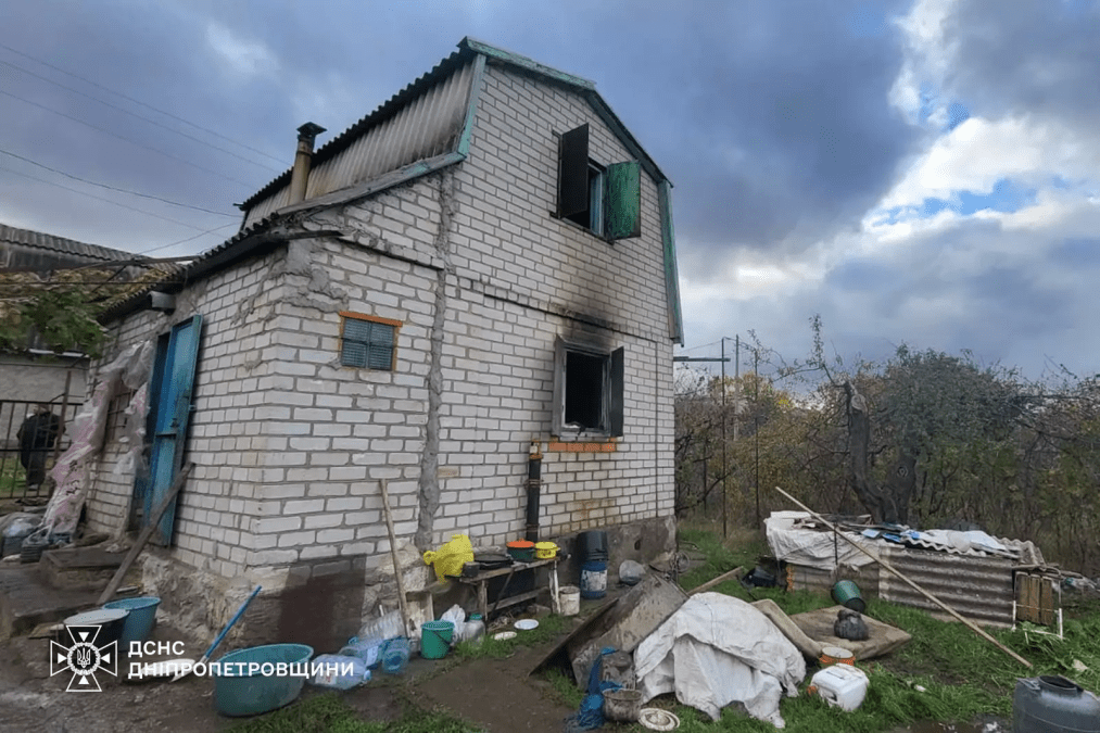Згорів будинок в Нікопольському районі