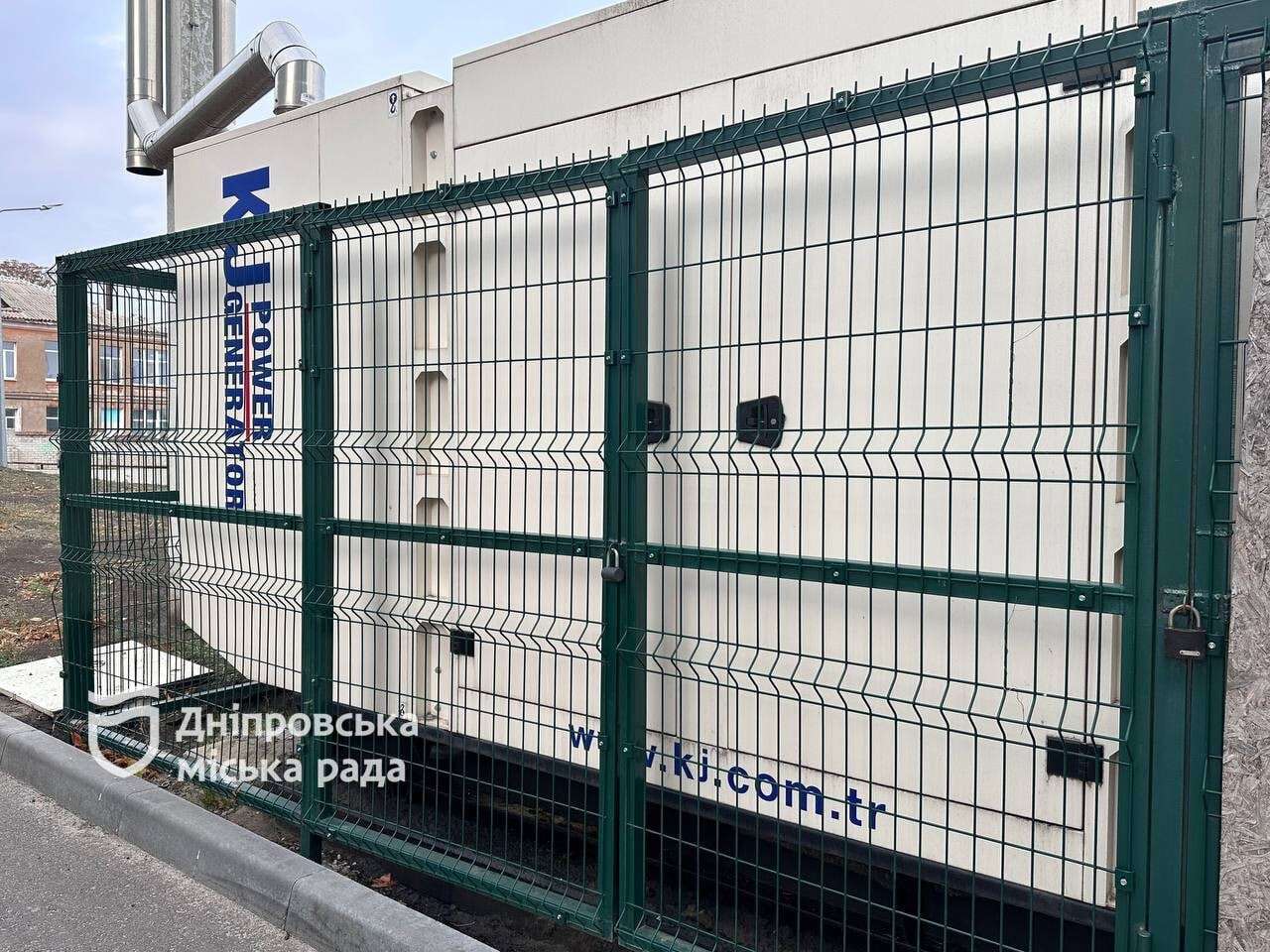 Медучреждения Днепра усиливают готовность к работе в холодное время года