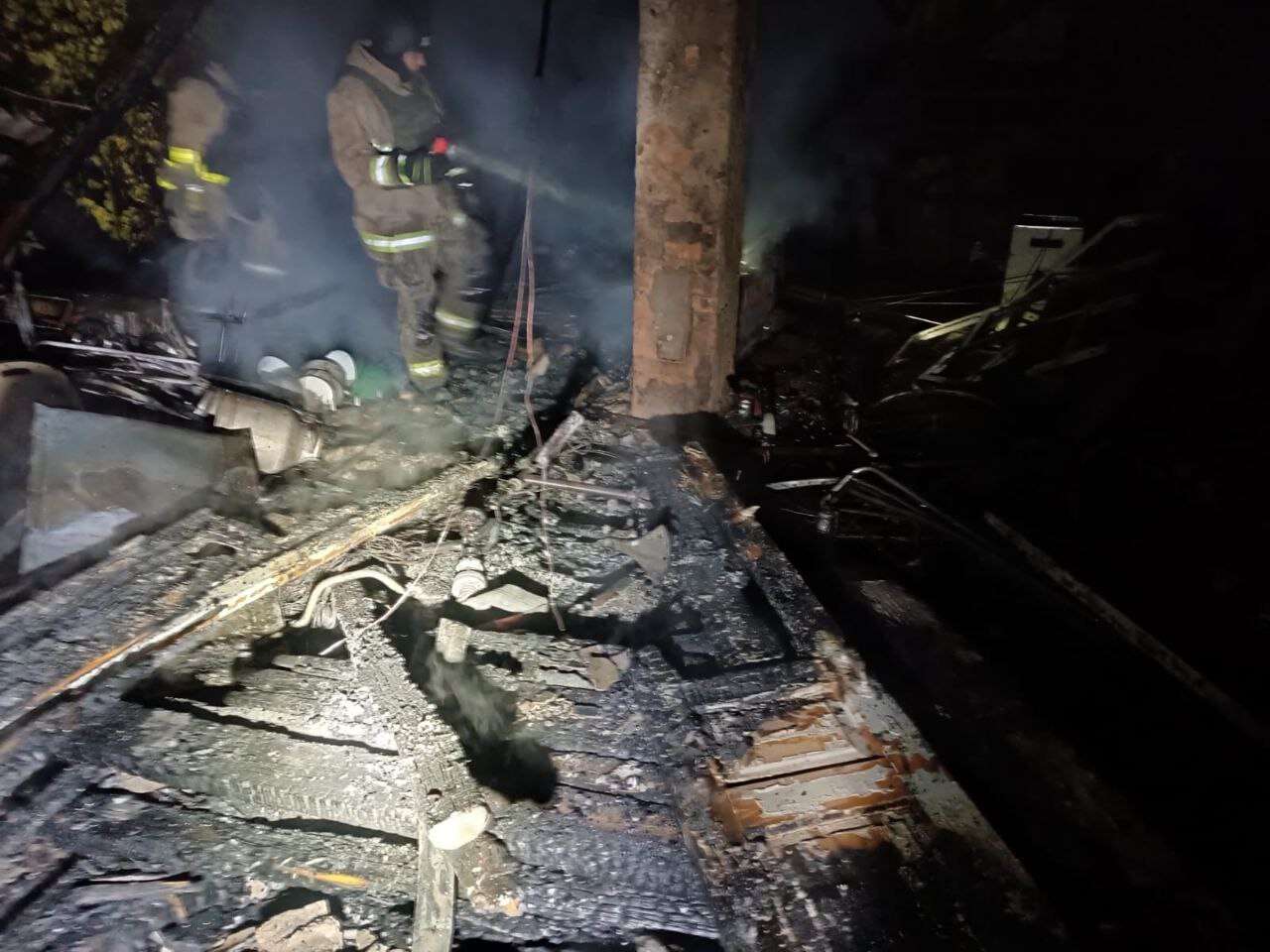 Последствия ночной атаки на Никопольщину 31 октября 2025