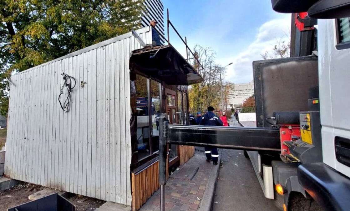 Демонтаж МАФів у Дніпрі