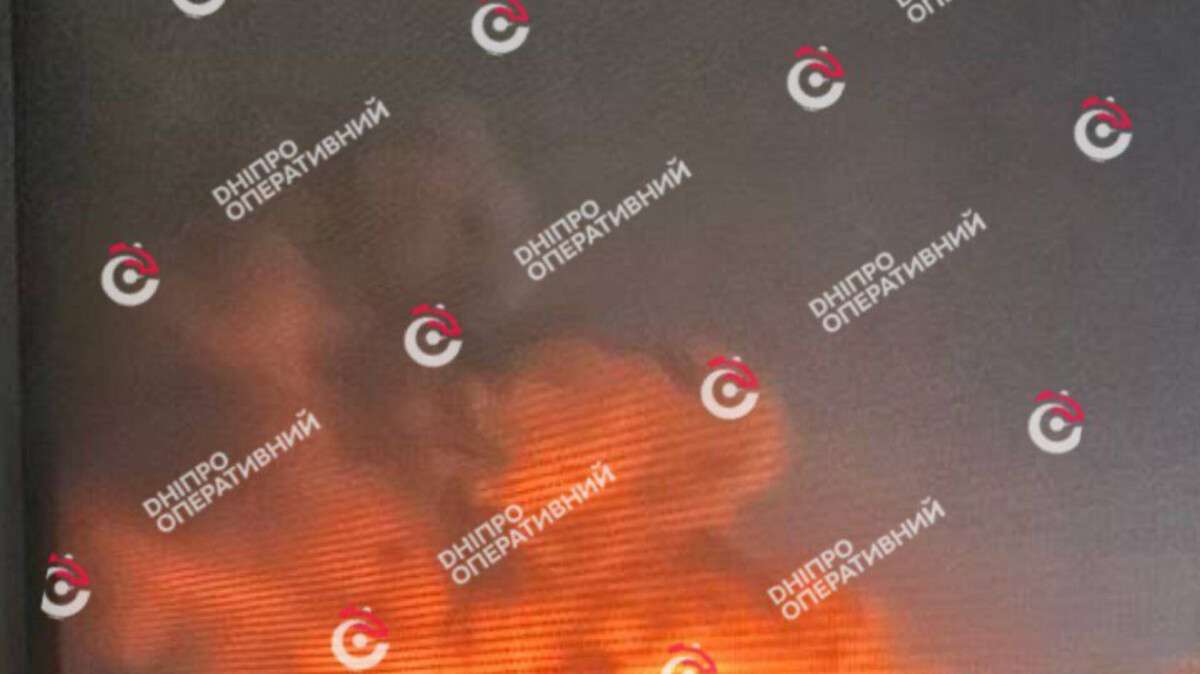 Взрывы в Днепре ночью 15 ноября – детали