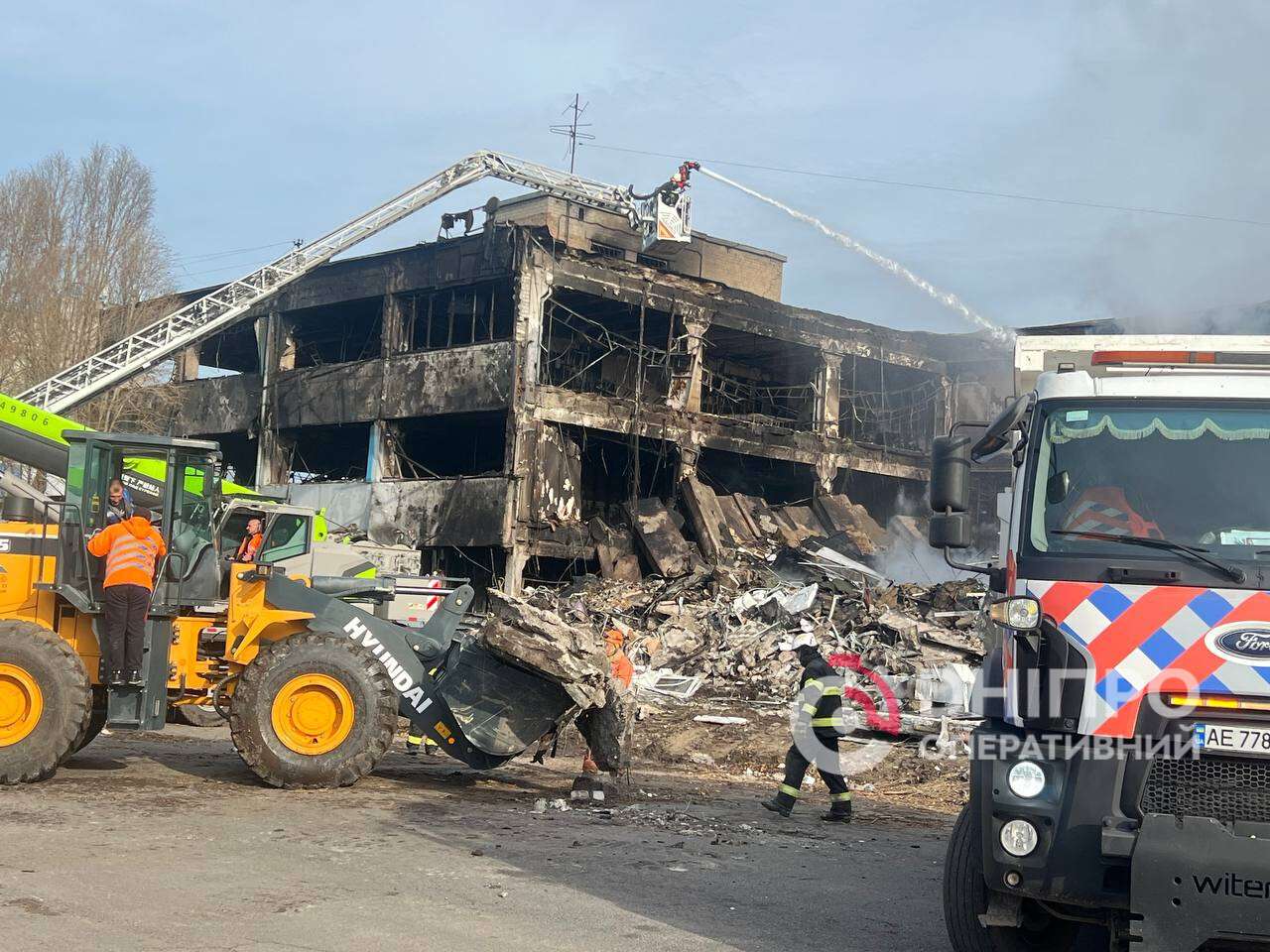 Атака на Дніпро 15 листопада: кадри з місця влучань