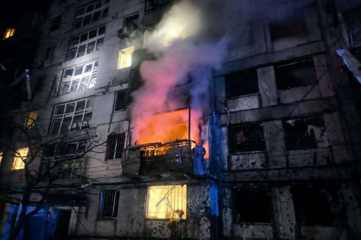 Вибухи у Дніпрі вночі 23 листопада: є постраждалі, серед них - дитина