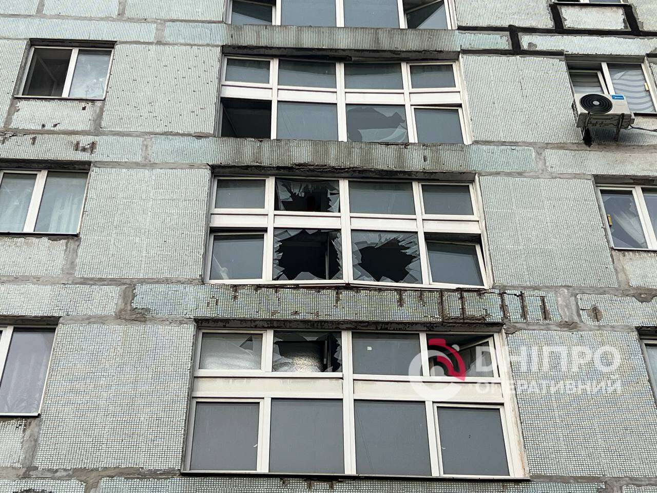 Атака на Дніпро вночі 23 листопада: жахливі кадри та подробиці з місця влучання