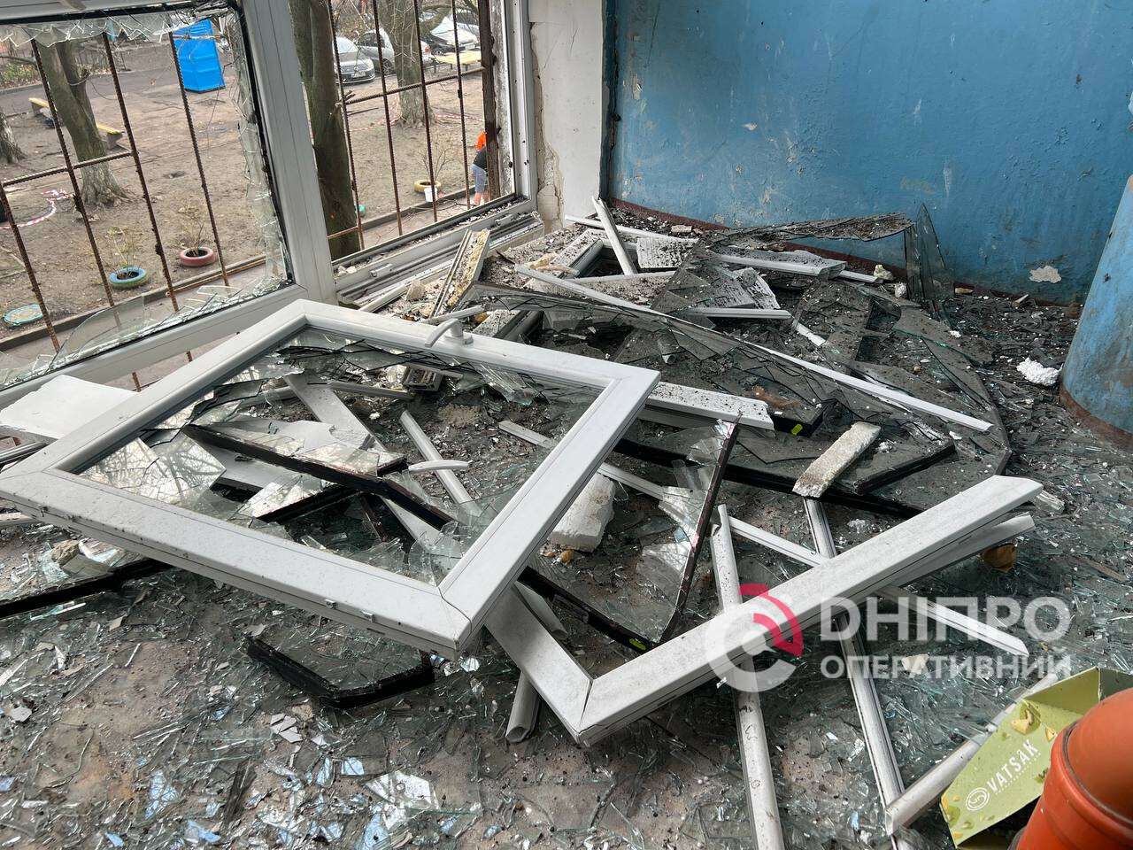 Атака на Дніпро вночі 23 листопада: жахливі кадри та подробиці з місця влучання