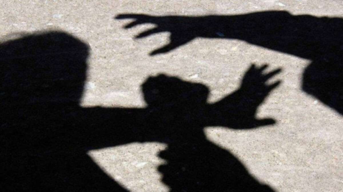 Напав на дитину та втік: на Дніпропетровщині затримали рецидивіста