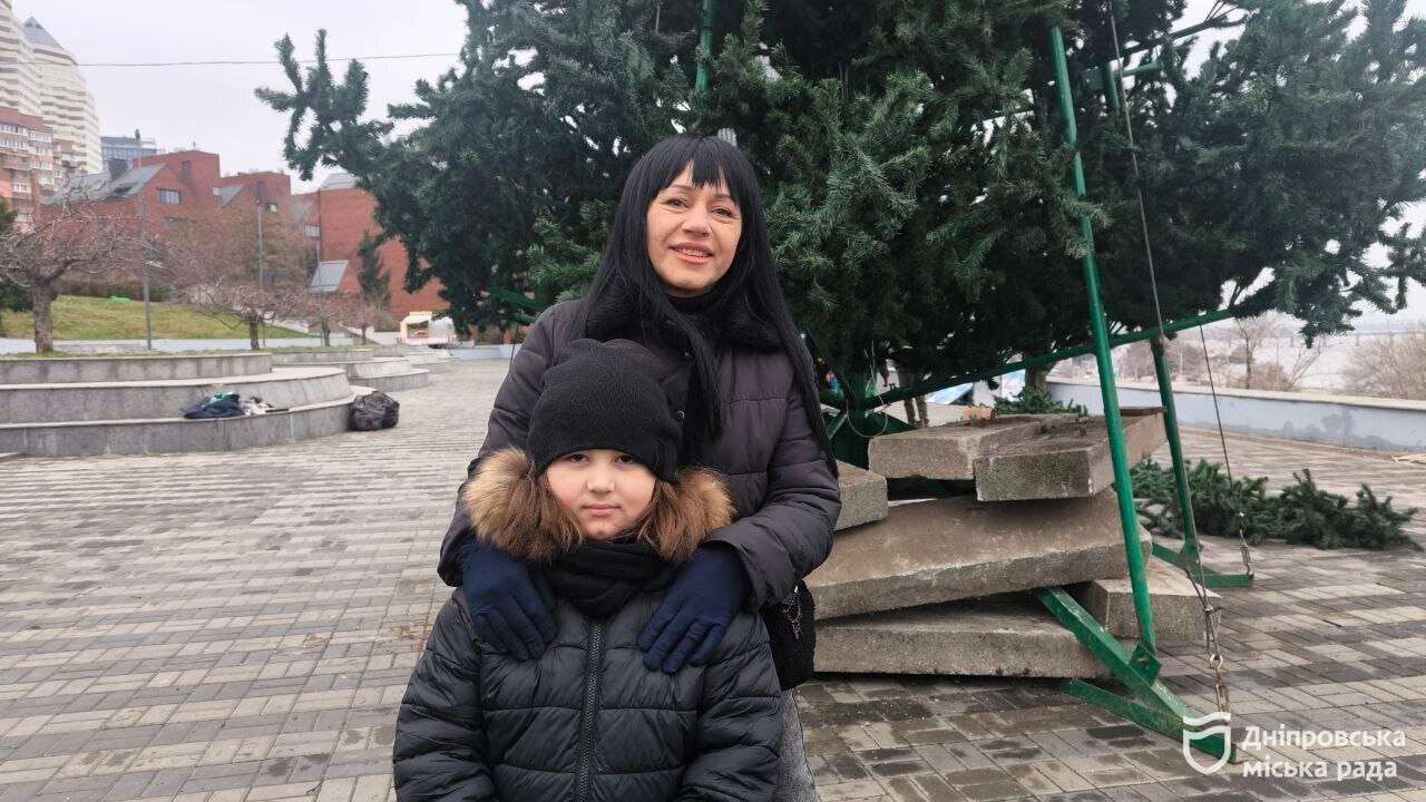 Днепр готовят к праздникам