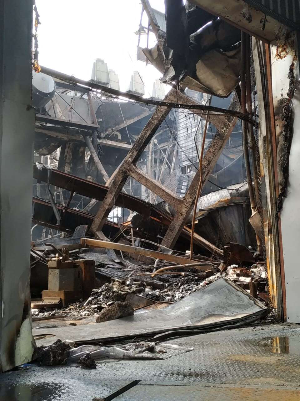 Большие запасы лекарств в Днепре были уничтожены во время атаки рф 6 декабря - подробности