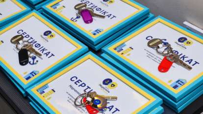 "ЯМариуполь.Жилье": еще 21 семья переселенцев получила ключи от нового дома