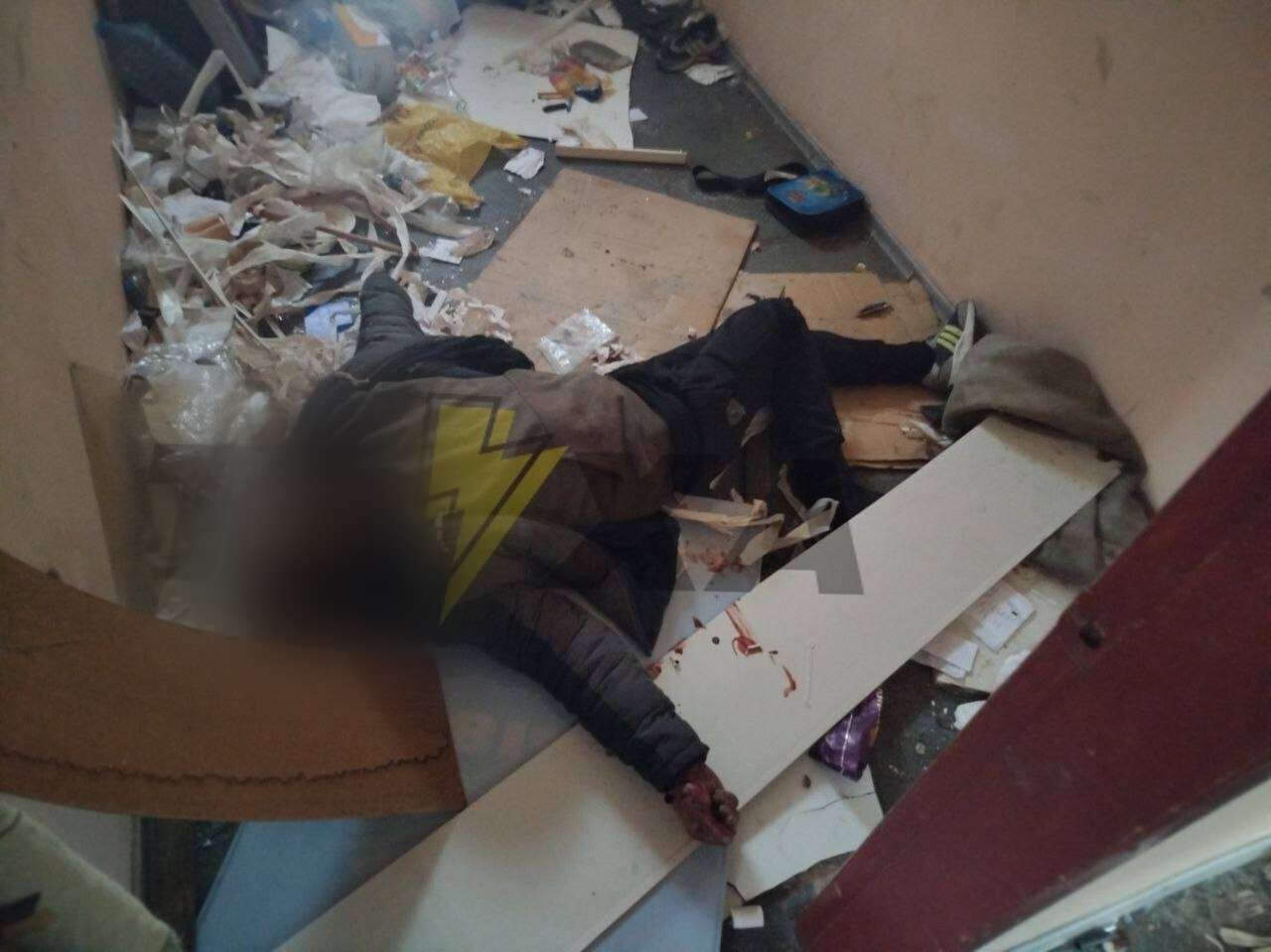 Труп на заброшенной АЗС обнаружили 13 декабря: подробности