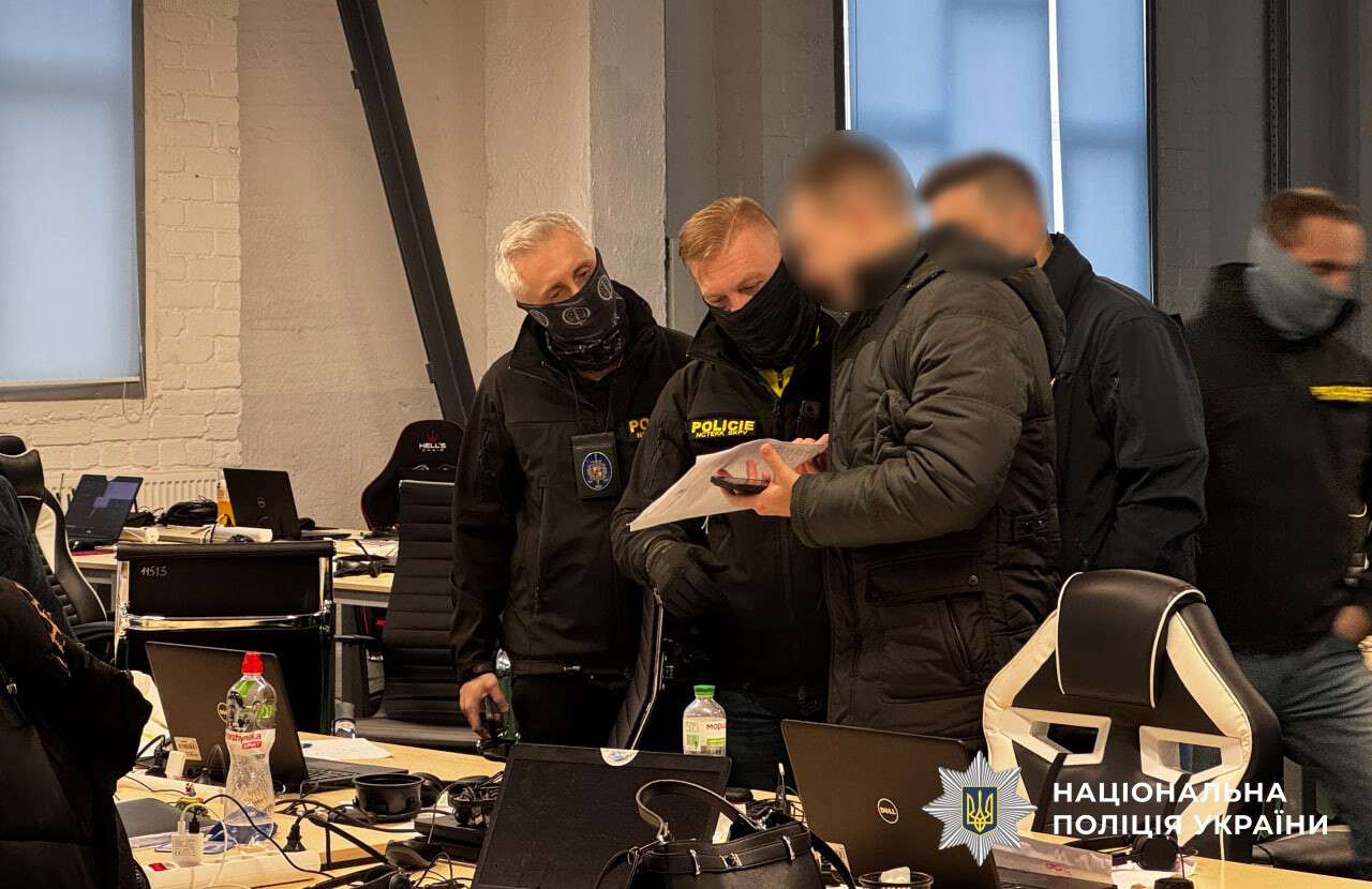 Накрыли колл-центр