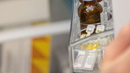 Як зберігати ліки, які потребують холоду