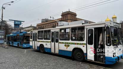 Работа общественного транспорта в Днепре 22 декабря: какие изменения действуют