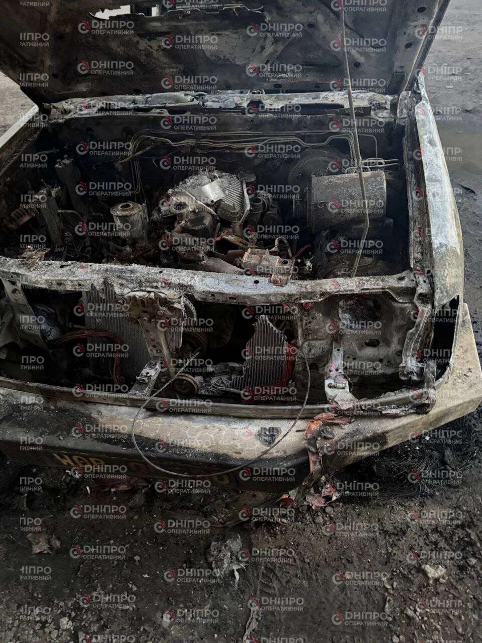 Пожежа на ж/м Північний вранці 25 грудня: знищили авто військового