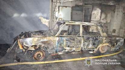 Горіло авто на вул. 93-ї Холодноярської Бригади 25 грудня: з'явилися подробиці