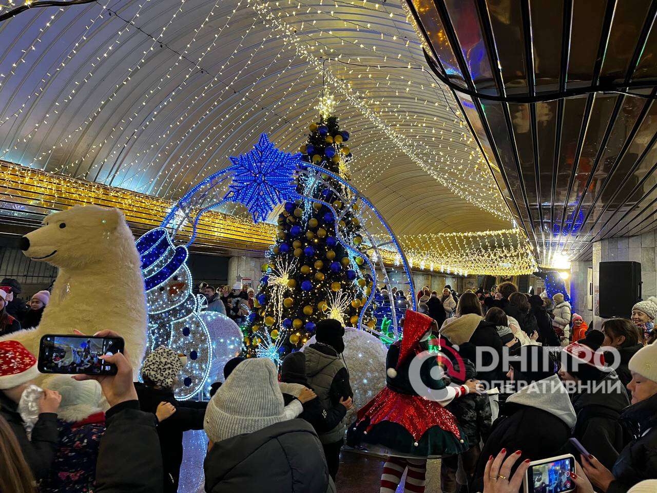 Открытие городской елки в Днепре 26 декабря - сколько будет работать локация