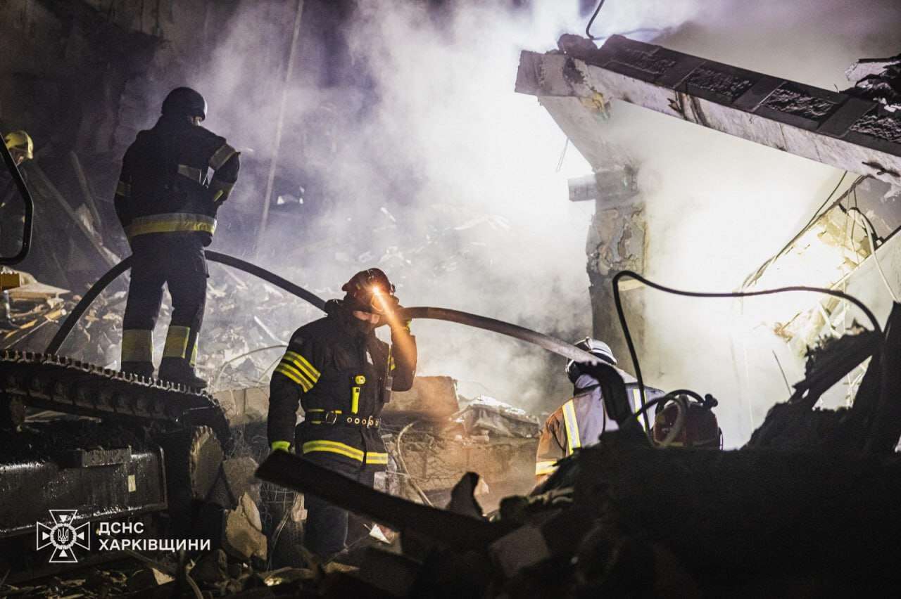 Атака на Харків 02.01.2026: загиблі мати з сином родом з Дніпропетровщини