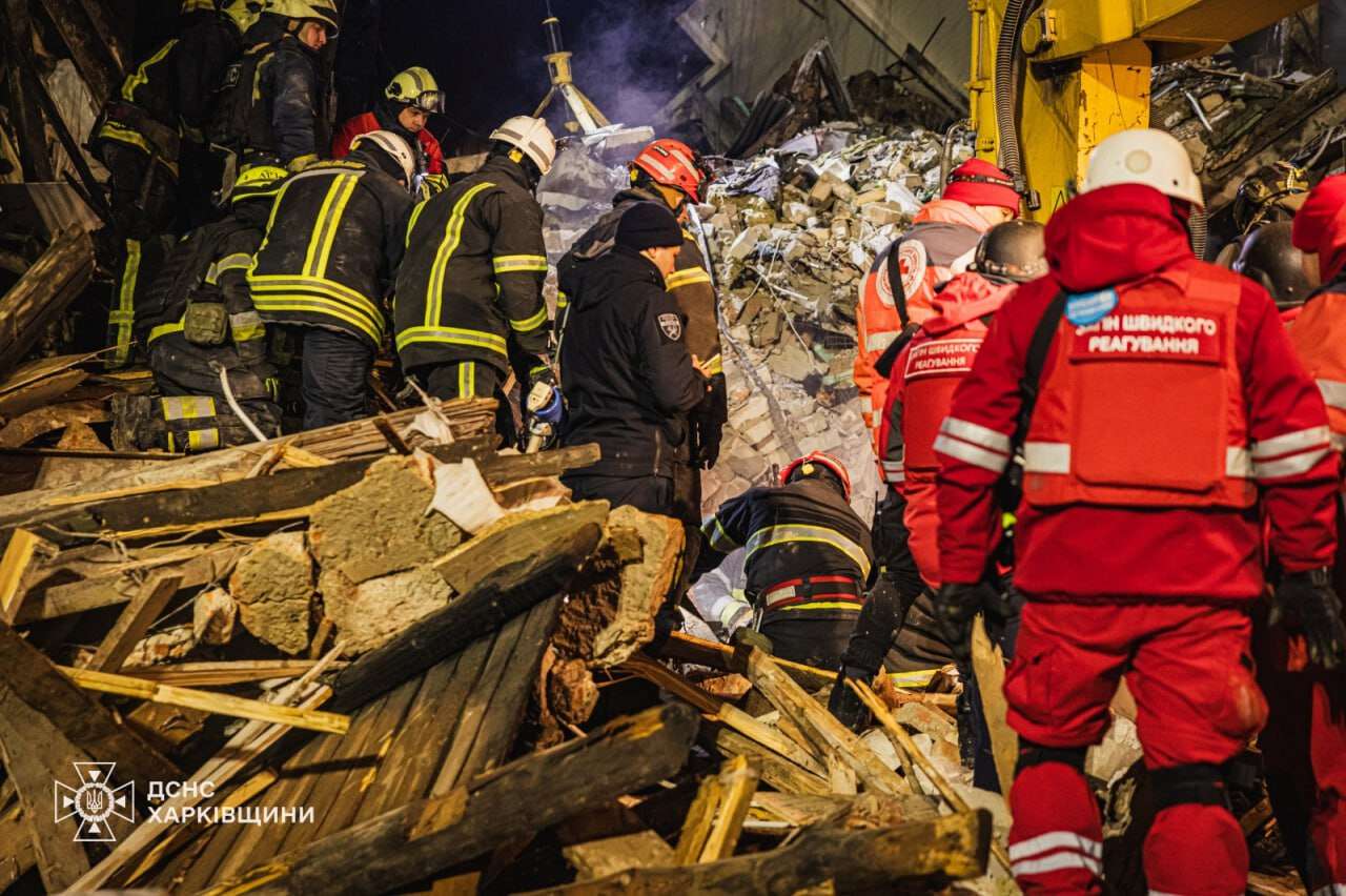 Атака на Харків 02.01.2026: загиблі мати з сином родом з Дніпропетровщини