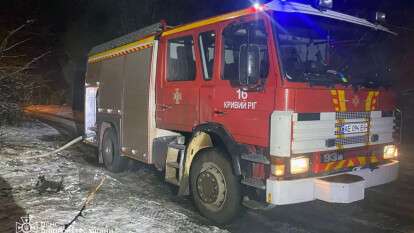 Масштабный пожар на Днепропетровщине 04.01.2026 – огонь охватил 100 кв.м.